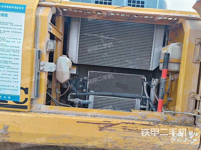 驾驶室整体（整机外观）