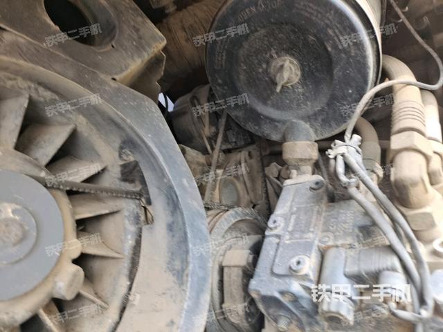 风扇及皮带（压路机发动机舱）