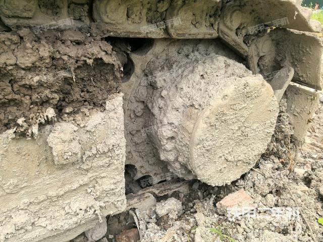 左侧行走马达盖板（行走机构）