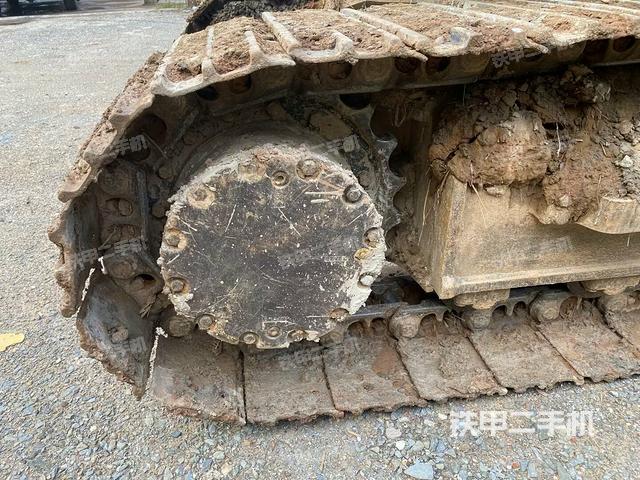 左驱动轮（行走机构）