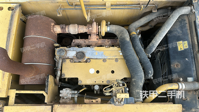 发动机整体俯视（整机外观）