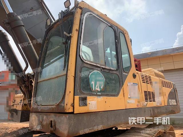 沃尔沃EC460BLC挖掘机
