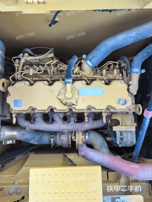 发动机整体俯视（整机外观）