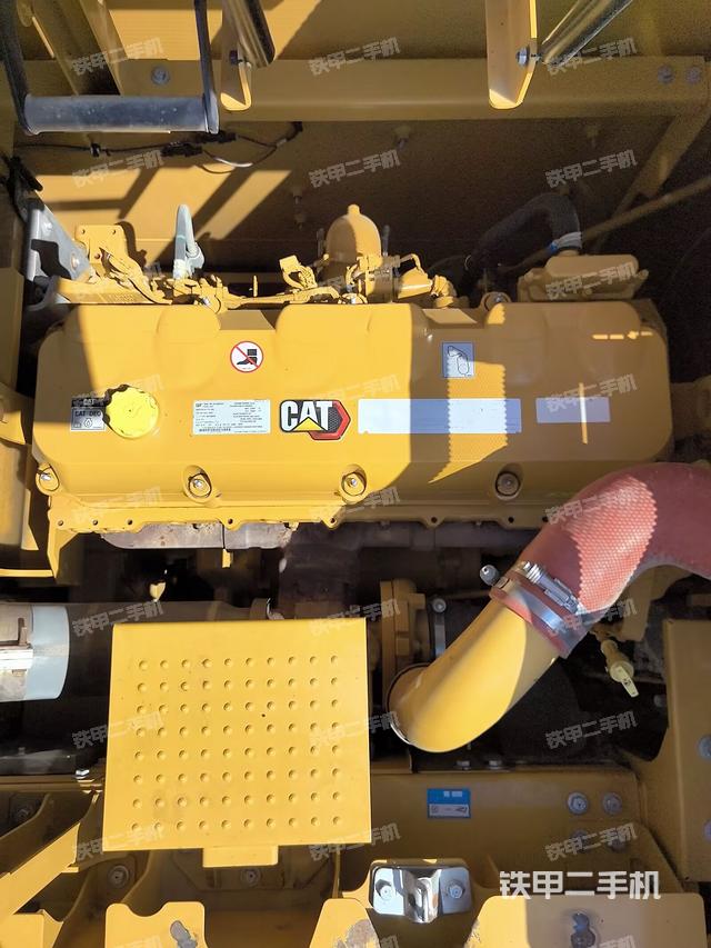 發(fā)動機整體俯視（整機外觀）