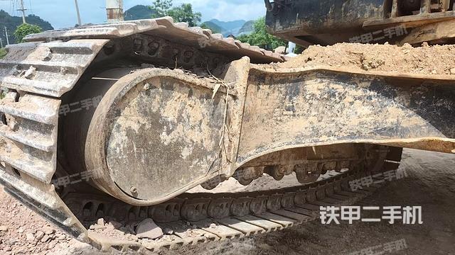 左导向轮（行走机构）