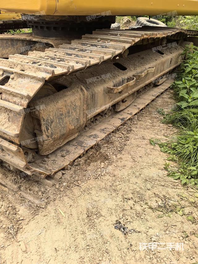 單側(cè)履帶整體（整機(jī)外觀）