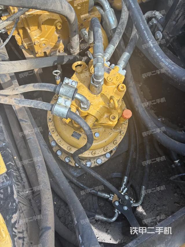 液壓泵室（大件艙室）