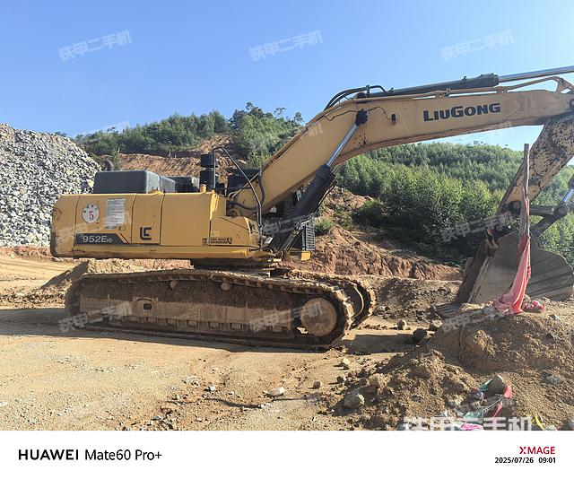 駕駛室頂部（整機(jī)外觀）