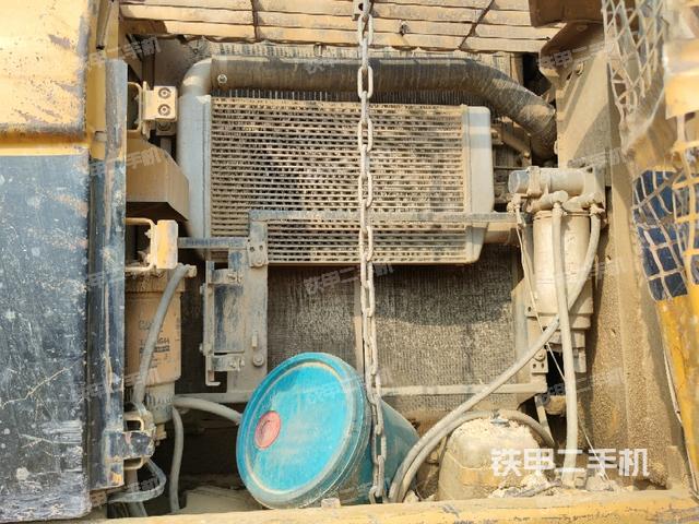 散熱器正面（大件艙室）