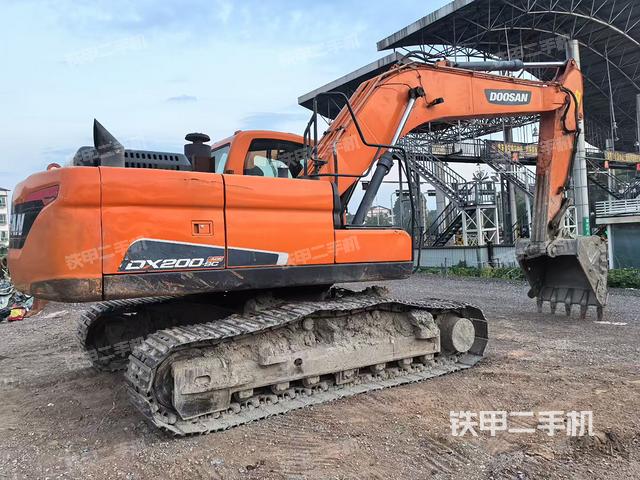 整机右后45°（整机外观）