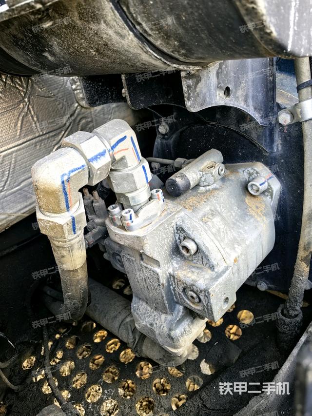 液壓泵室（大件艙室）