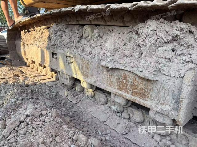 单侧履带整体（整机外观）