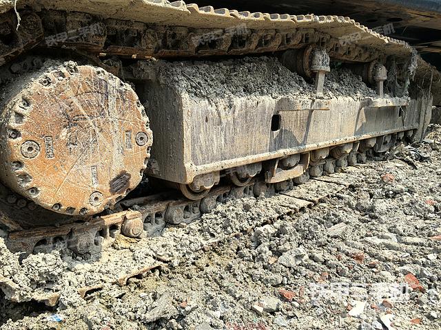 单侧履带整体（整机外观）