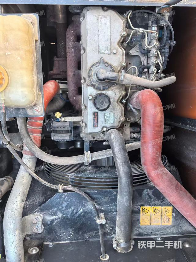 发动机整体俯视（整机外观）