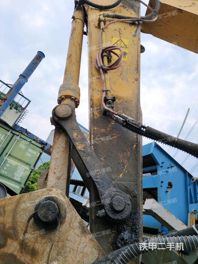 小臂整體左后（工作和回轉(zhuǎn)裝置）