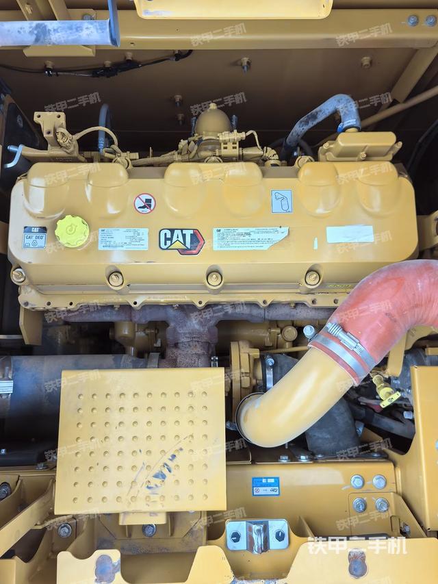 发动机整体俯视（整机外观）