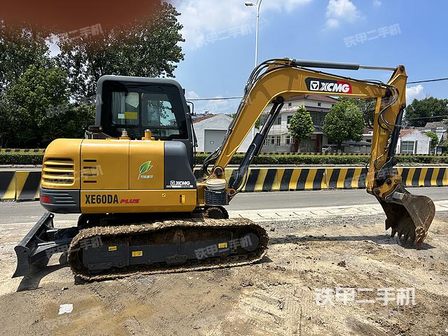 整机右后45°（整机外观）