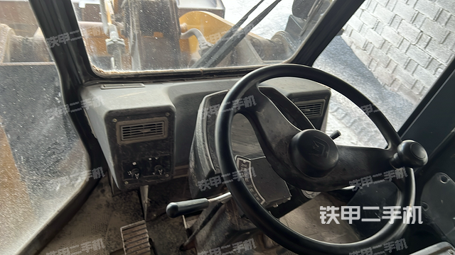 驾驶室工作台（整机外观及大件）