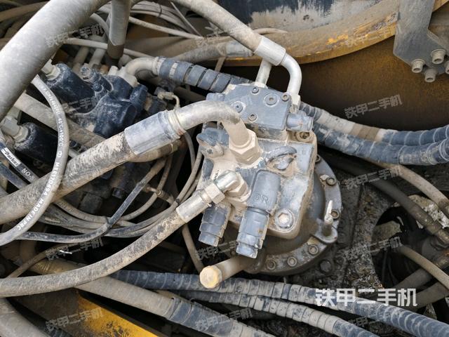 回轉(zhuǎn)馬達(dá)（上車部件）