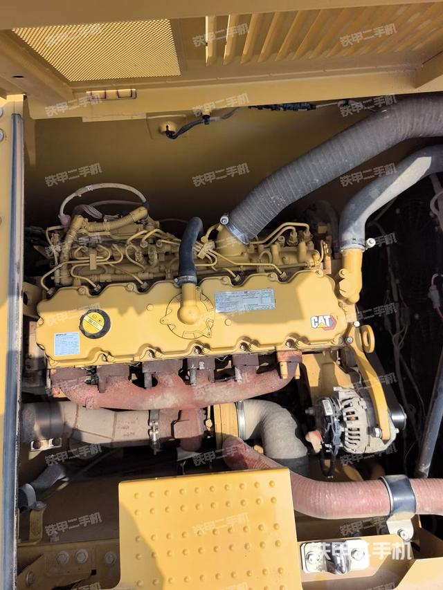 发动机整体俯视（整机外观）