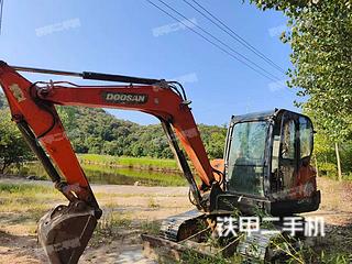 斗山DX55-9C挖掘机实拍图片