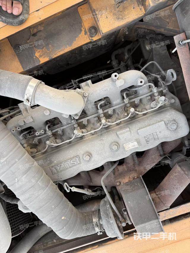 發(fā)動(dòng)機(jī)整體俯視（整機(jī)外觀）