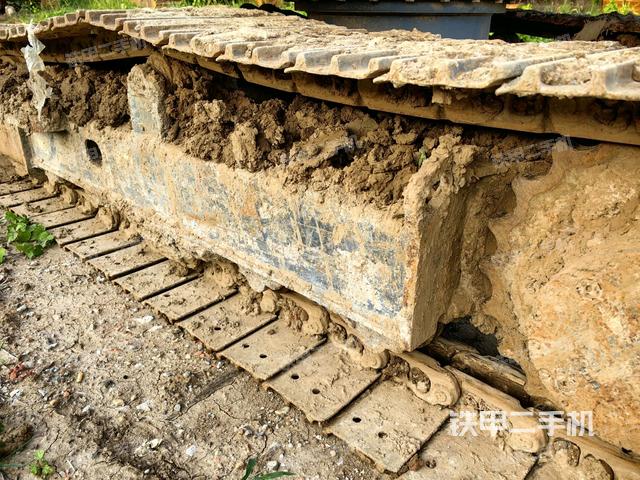 左侧履带整体 （行走机构）