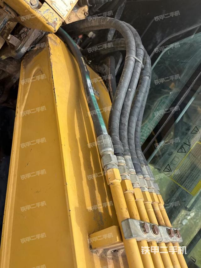 大臂根部 斜（工作和回转装置）