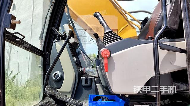 显示屏 （驾驶室部分）