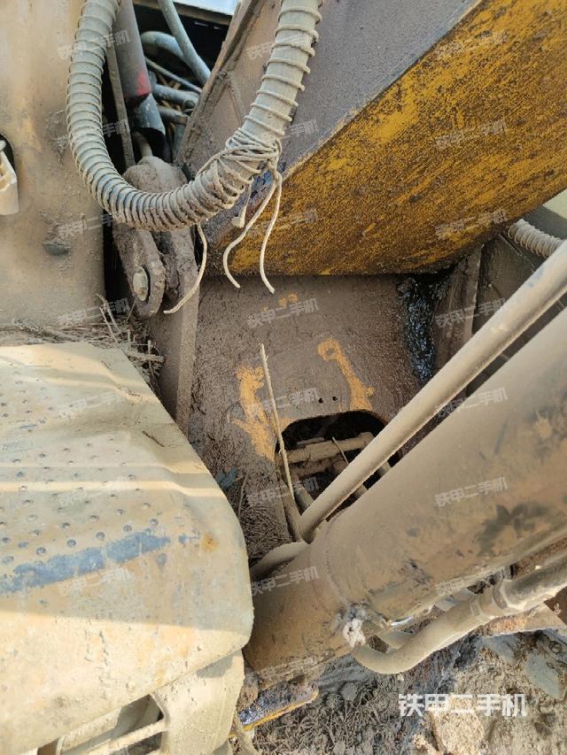 大臂根部?斜視（工作和回轉(zhuǎn)裝置）