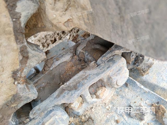 左托鏈輪和鏈筋（行走機(jī)構(gòu)）