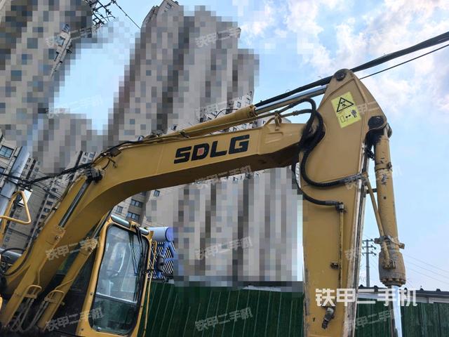 大臂整體?右側(cè)（工作和回轉(zhuǎn)裝置）