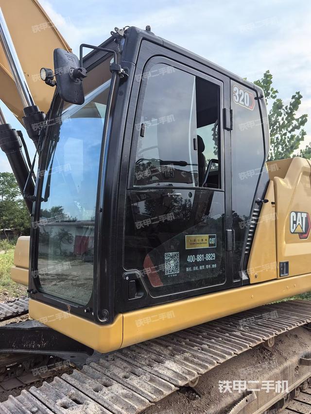 驾驶室整体（整机外观）