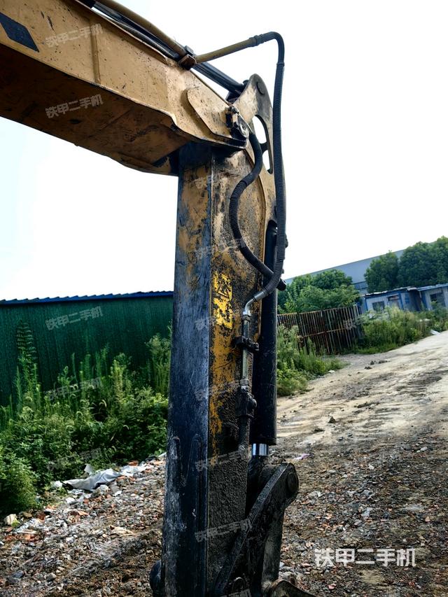 小臂整體左后（工作和回轉(zhuǎn)裝置）