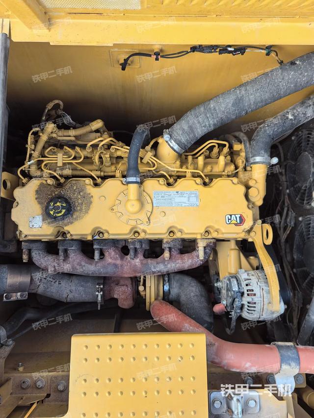 发动机整体俯视（整机外观）