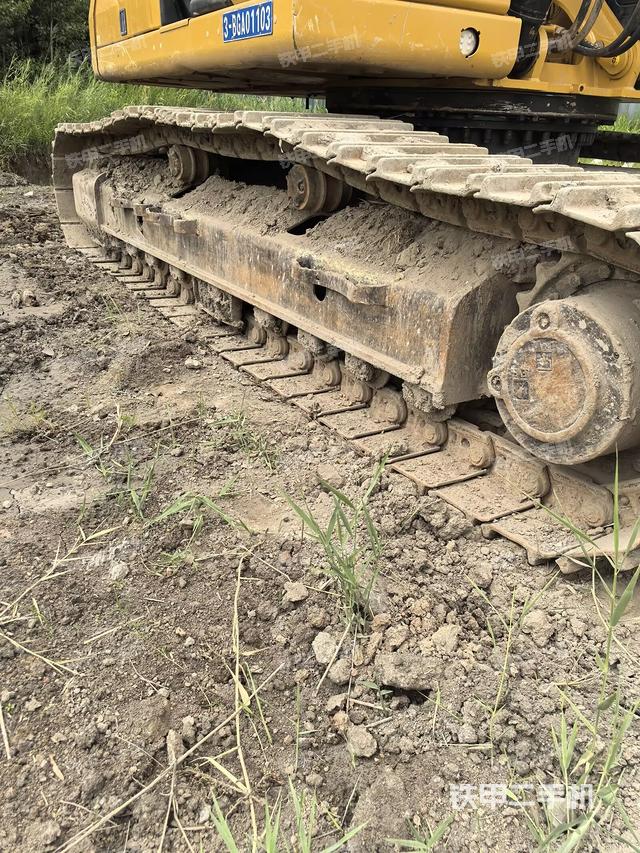 单侧履带整体（整机外观）