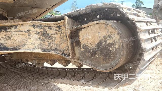 左驱动轮（行走机构）