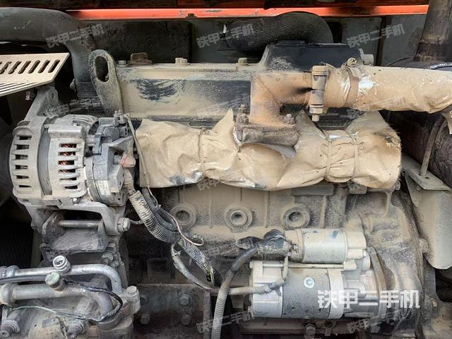 發(fā)動機(jī)整體俯視（整機(jī)外觀）