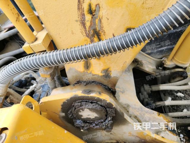 大臂根部?斜視（工作和回轉(zhuǎn)裝置）