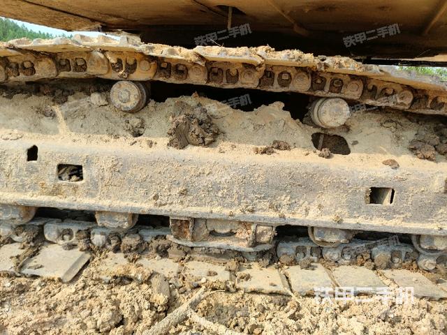 右導(dǎo)向輪（行走機(jī)構(gòu)）