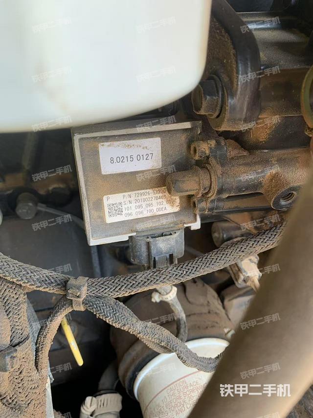 驾驶室整体（整机外观）