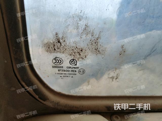 后窗玻璃角標(biāo)（駕駛室部分）