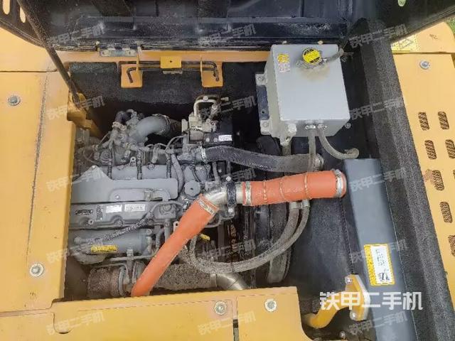 发动机整体俯视（整机外观）