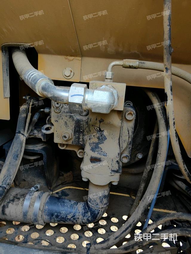 液压泵室（大件舱室）