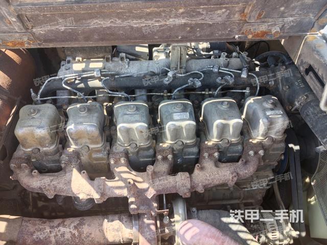 发动机整体俯视（整机外观）