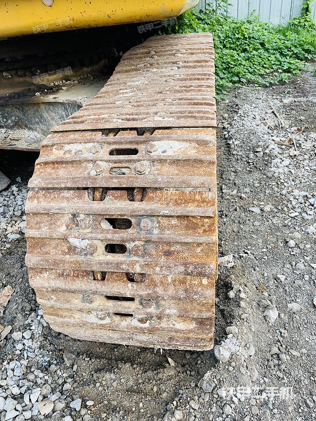 单侧履带整体（整机外观）