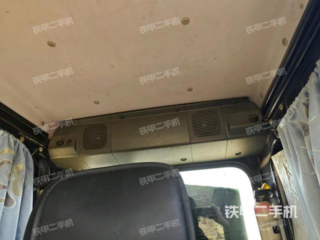 座椅后部（駕駛室部分）