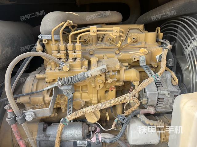 发动机整体俯视（整机外观）