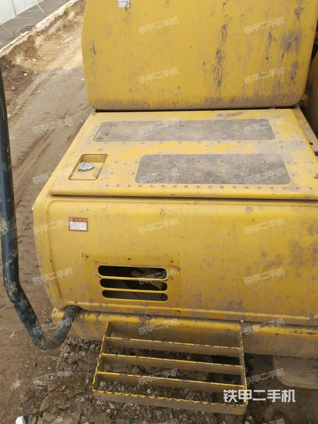 大臂根部 斜视（工作和回转装置）