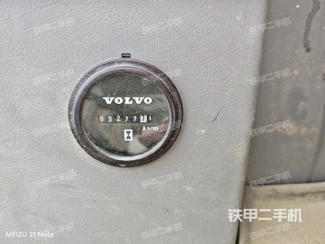 小時(shí)表(駕駛室部分) 小時(shí)表(駕駛室部分)
